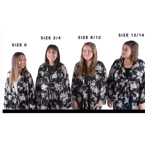 Spiritual Gangster Floral Tied Kimono One Size Fits All - Picture 15 of 16